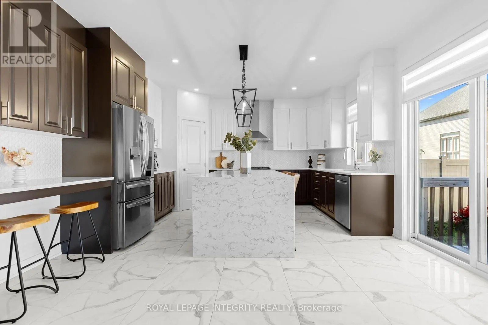 107 HEIRLOOM STREET