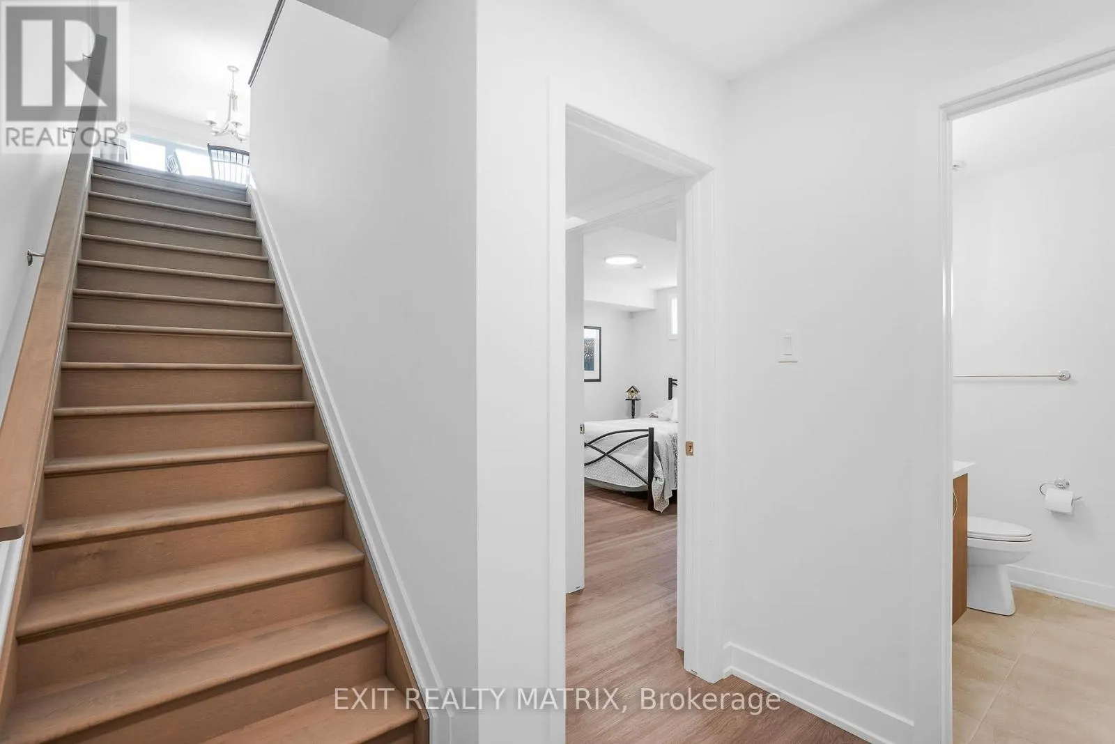 521 BARRAGE STREET