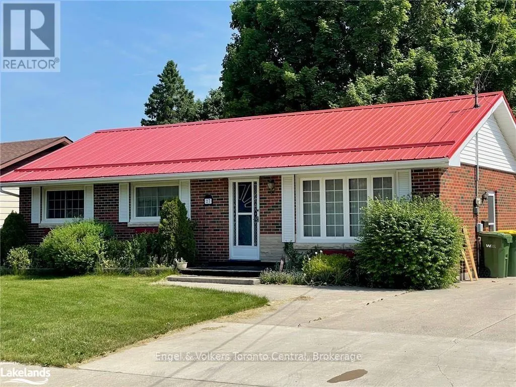 27 HERBERT AVENUE