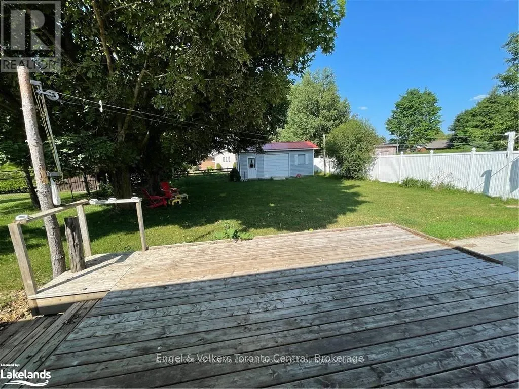 27 HERBERT AVENUE