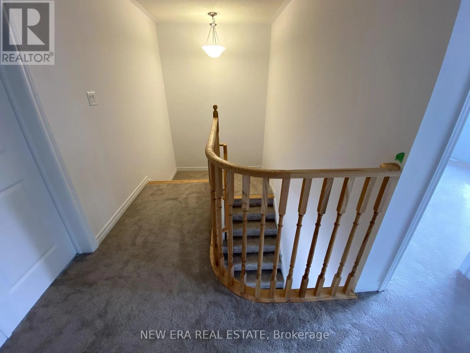254 RIDLEY CRESCENT