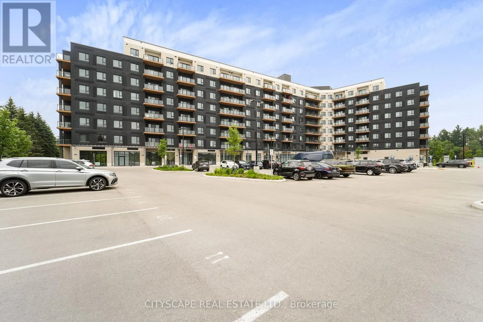 802 - 525 NEW DUNDEE ROAD