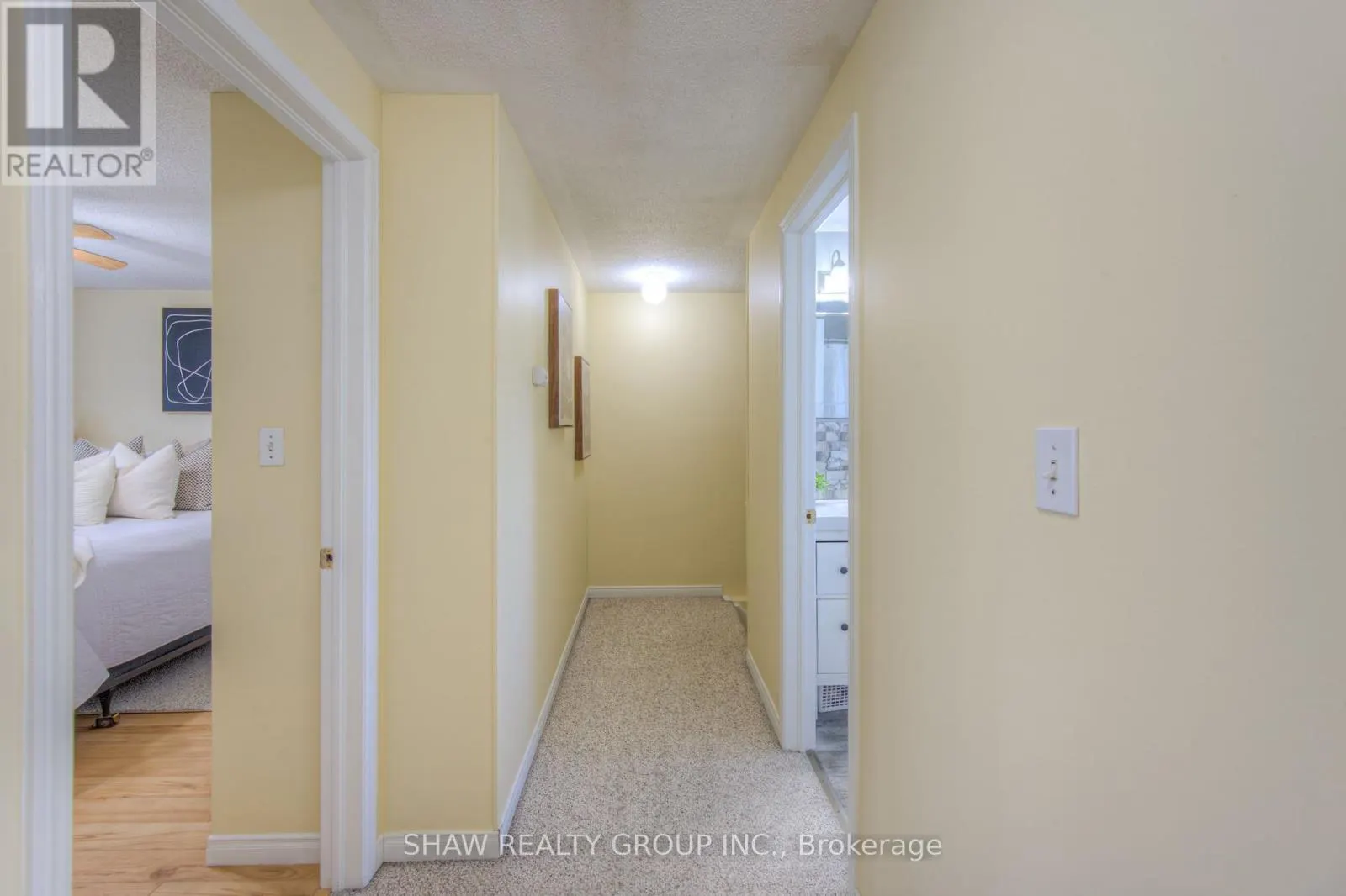 985 ELGIN STREET N