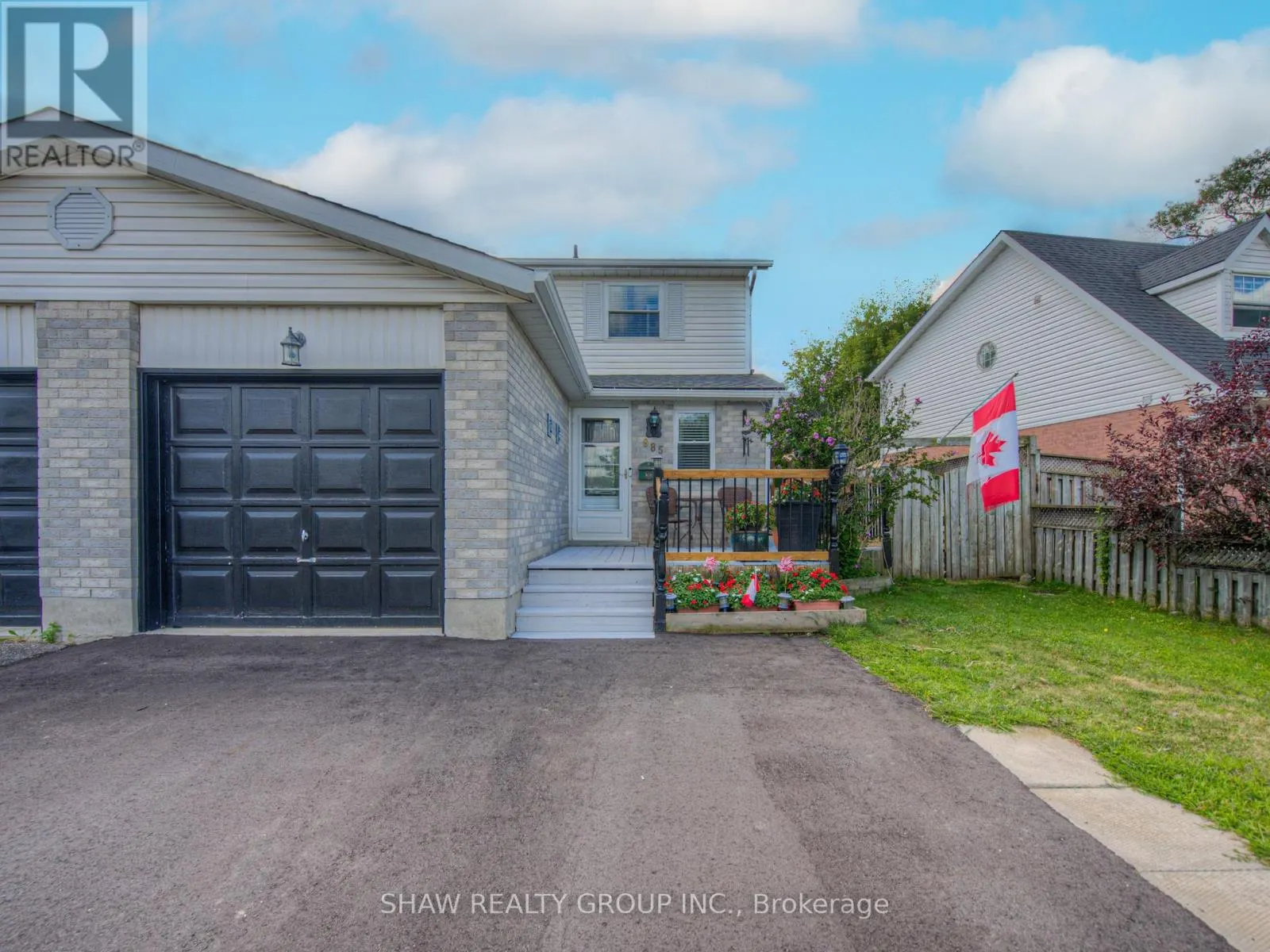 985 ELGIN STREET N