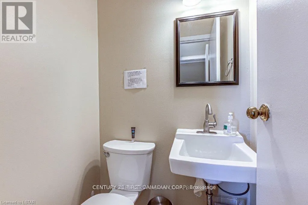 28 - 577 THIRD STREET, #28