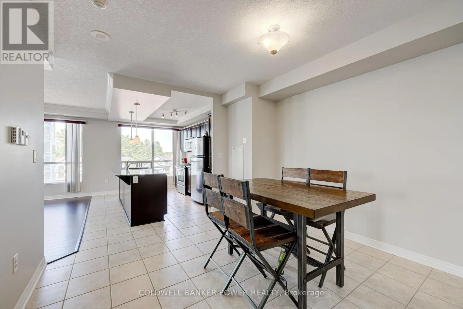 410 - 1030 CORONATION DRIVE, #410
