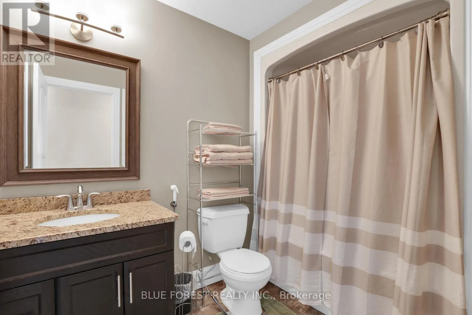 972 GLENEAGLE TRAIL