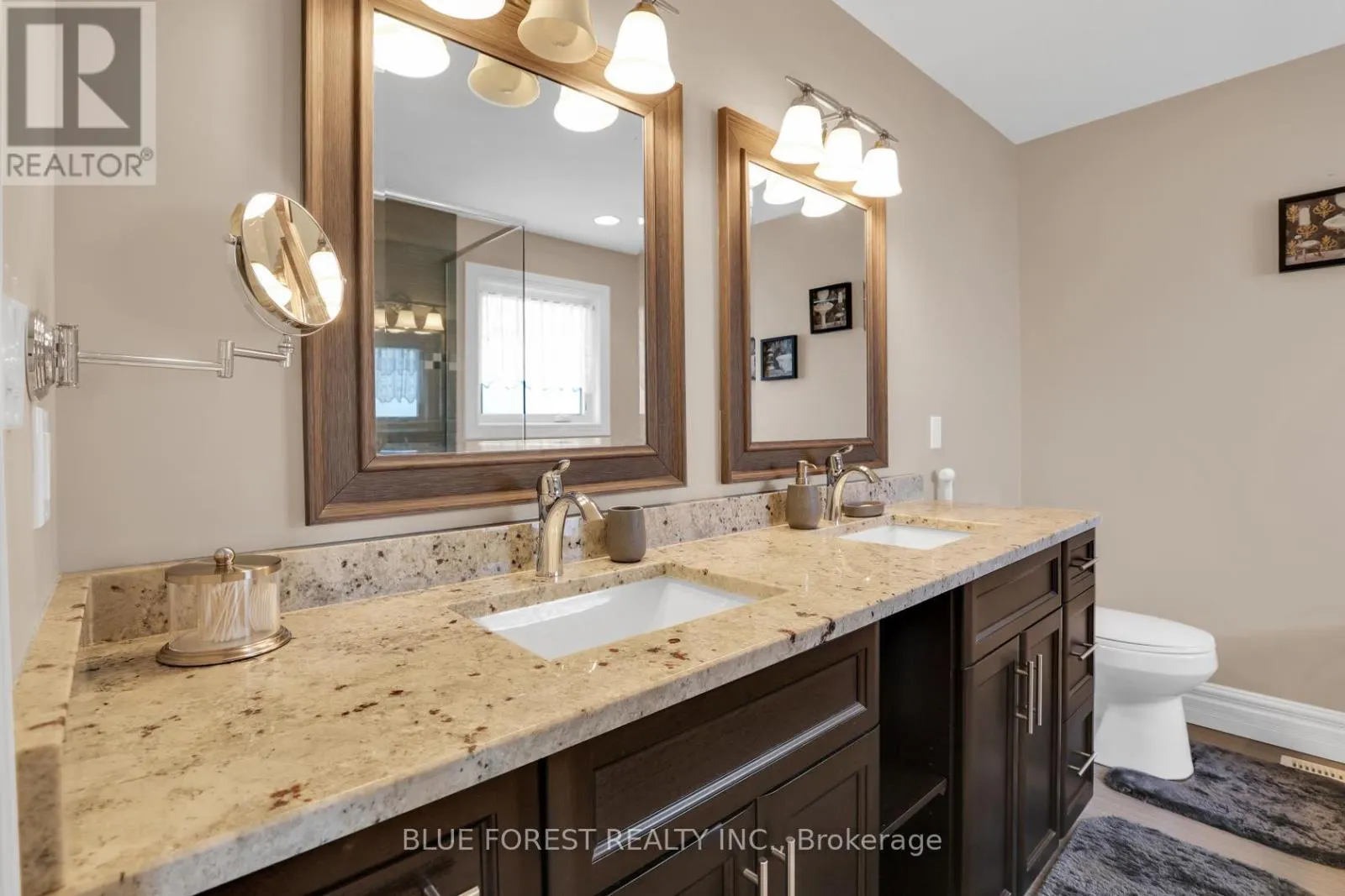 972 GLENEAGLE TRAIL
