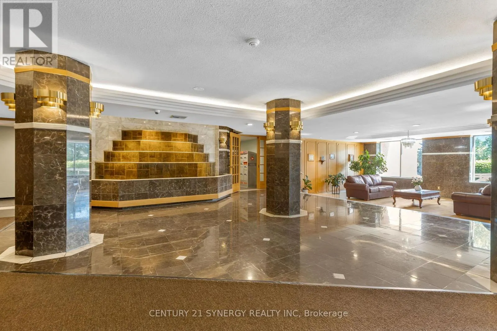 703 - 960 TERON ROAD