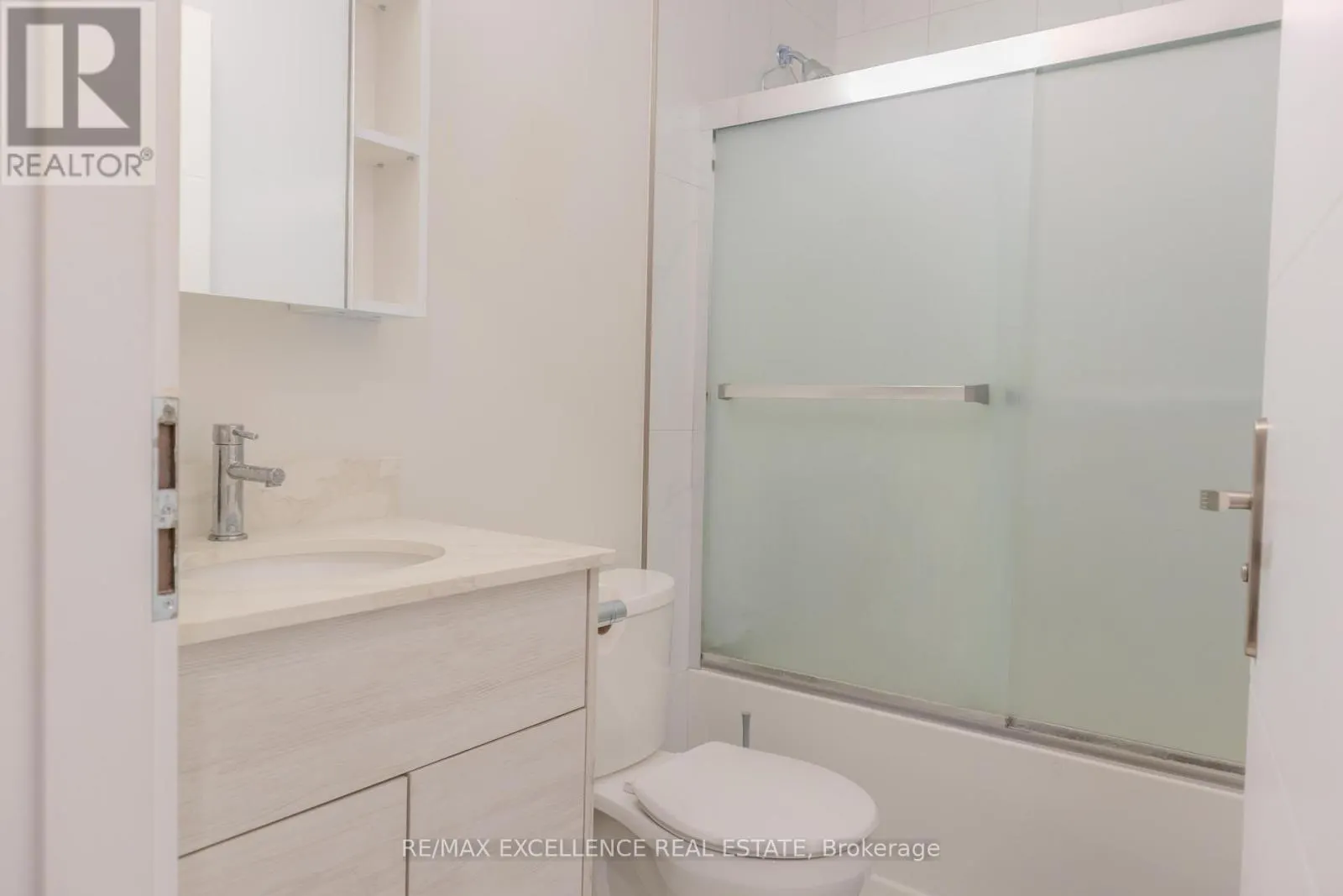 2702 - 60 FREDERICK STREET W