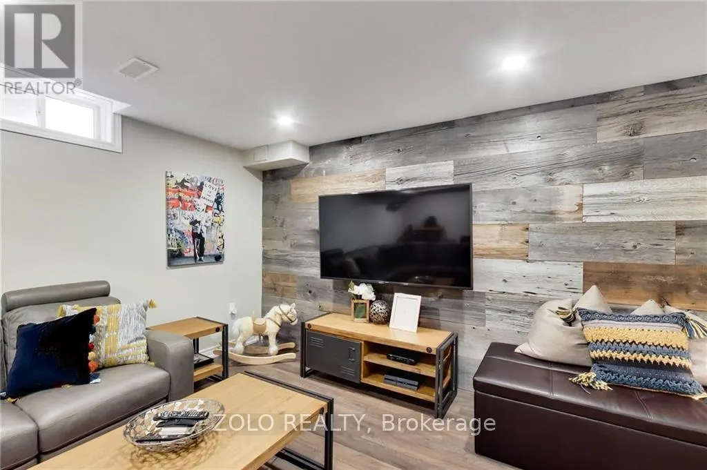 20 - 170 PALACEBEACH TRAIL