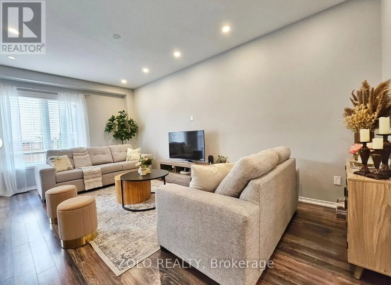 20 - 170 PALACEBEACH TRAIL
