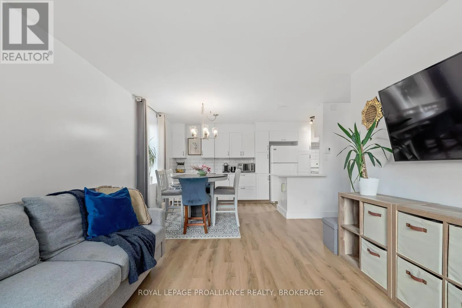 114 - 358 QUEEN MARY ROAD, #114