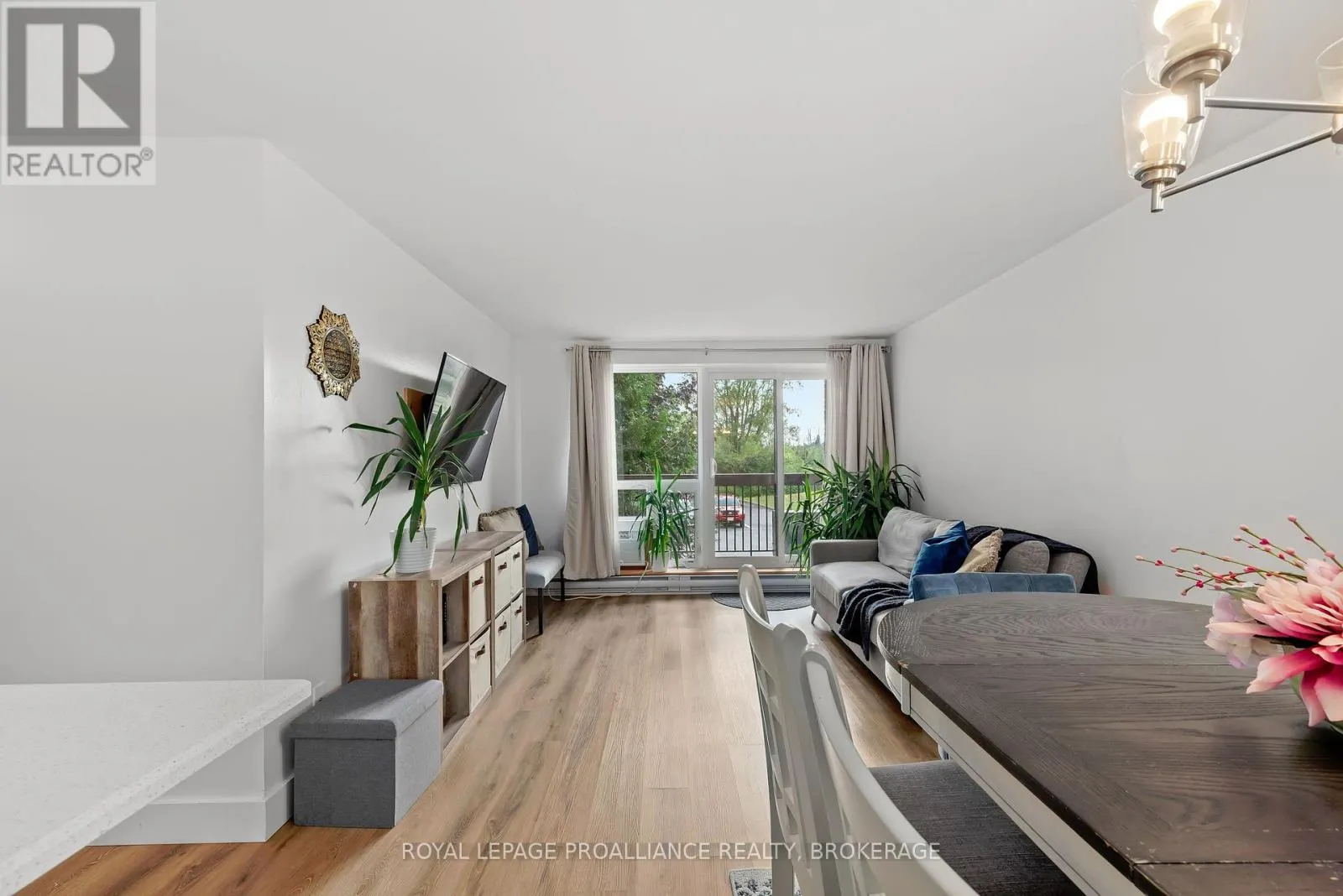 114 - 358 QUEEN MARY ROAD, #114