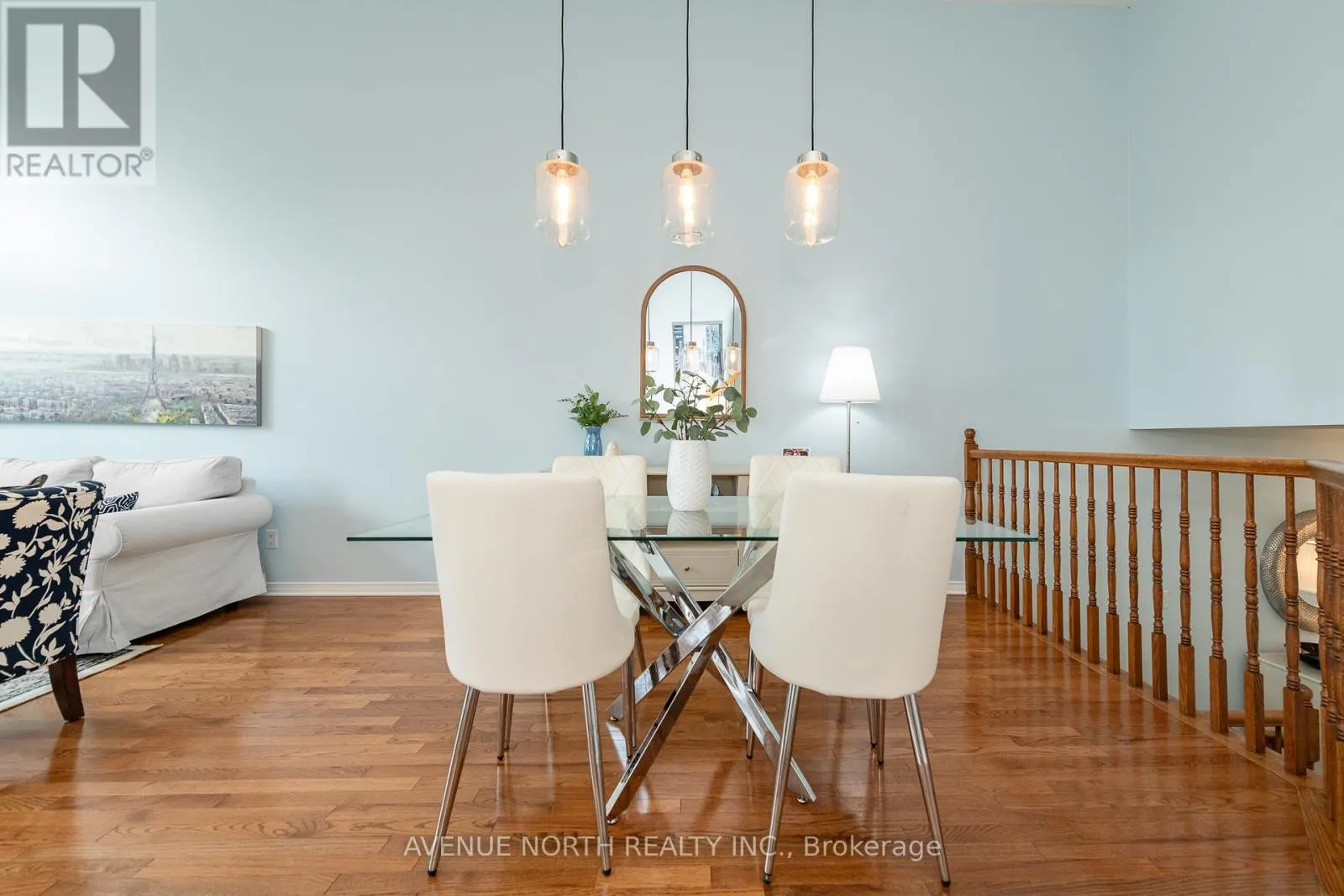 225 GLADEVIEW PRIVATE