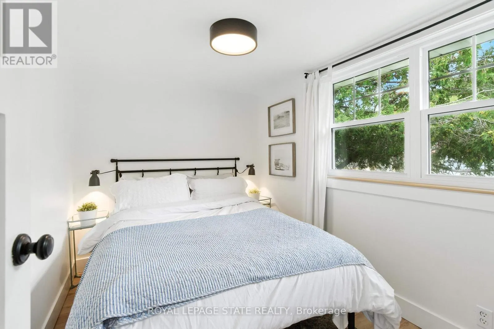 6 OLD HILL ROAD