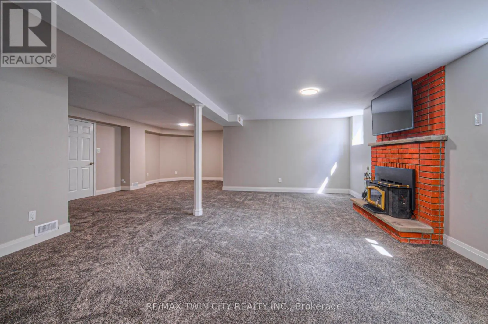138 CRANSTON AVENUE