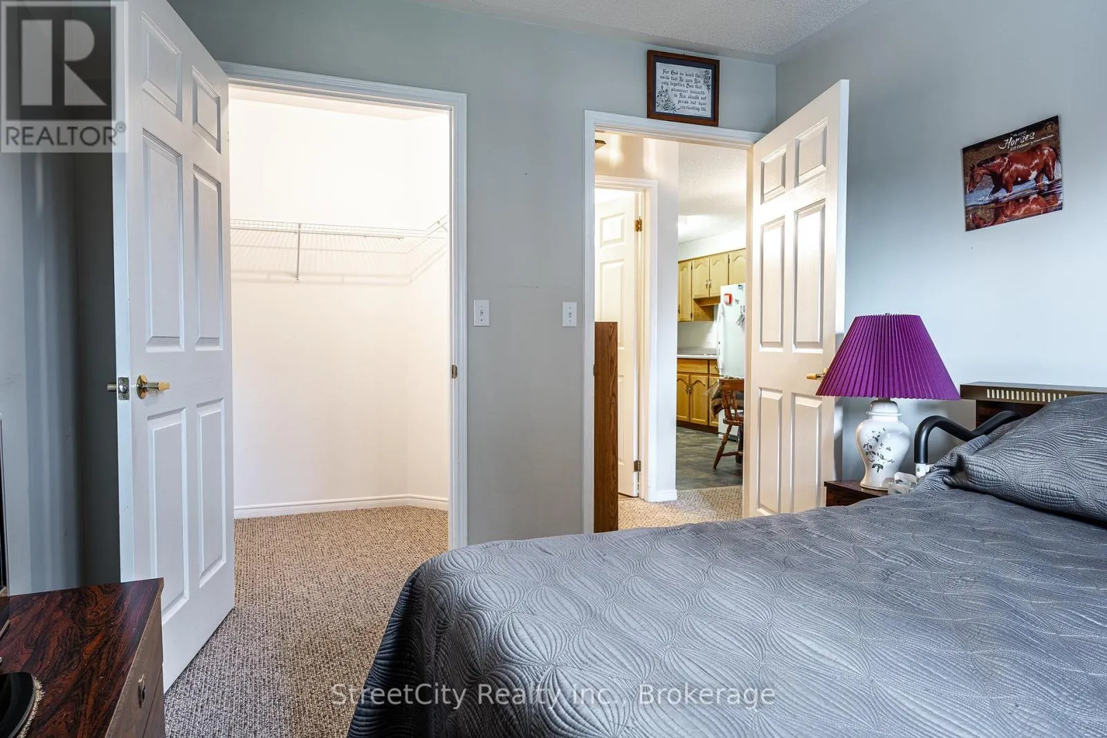 23 - 300 JOHN STREET S, #23