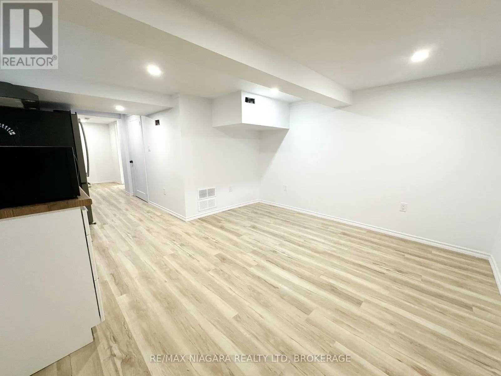 233 PELHAM ROAD