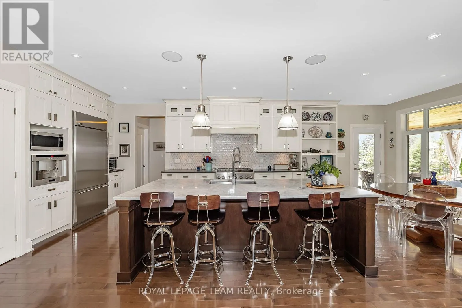 6290 EMERALD LINKS DRIVE