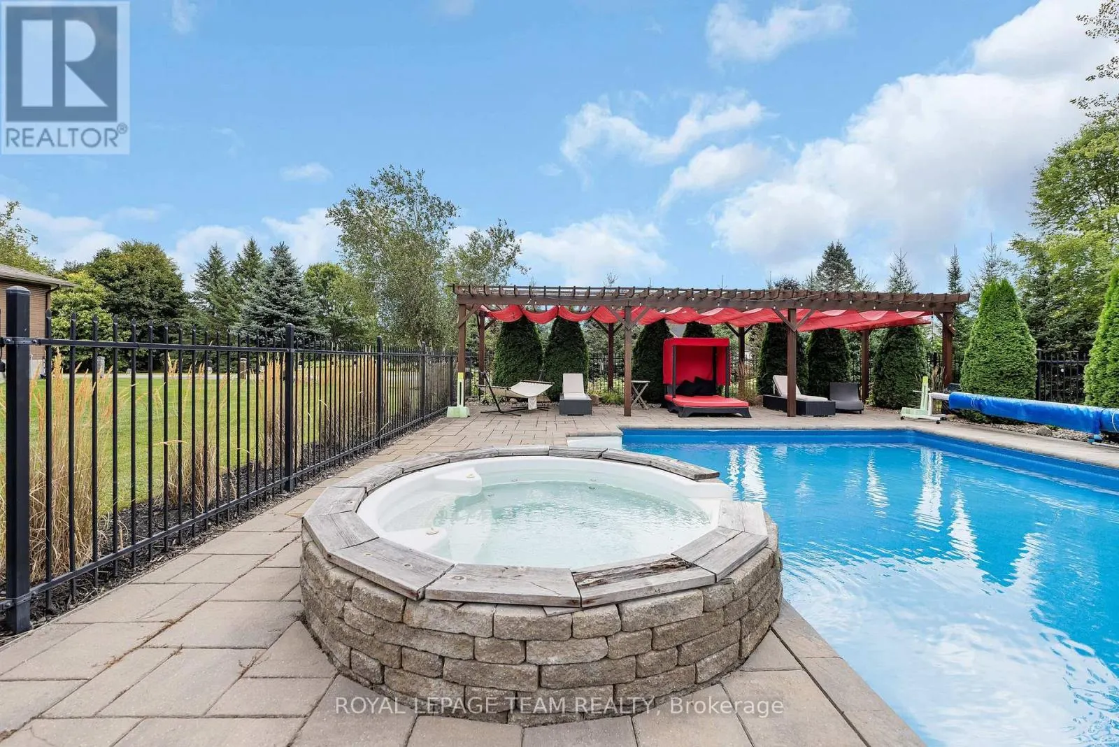 6290 EMERALD LINKS DRIVE