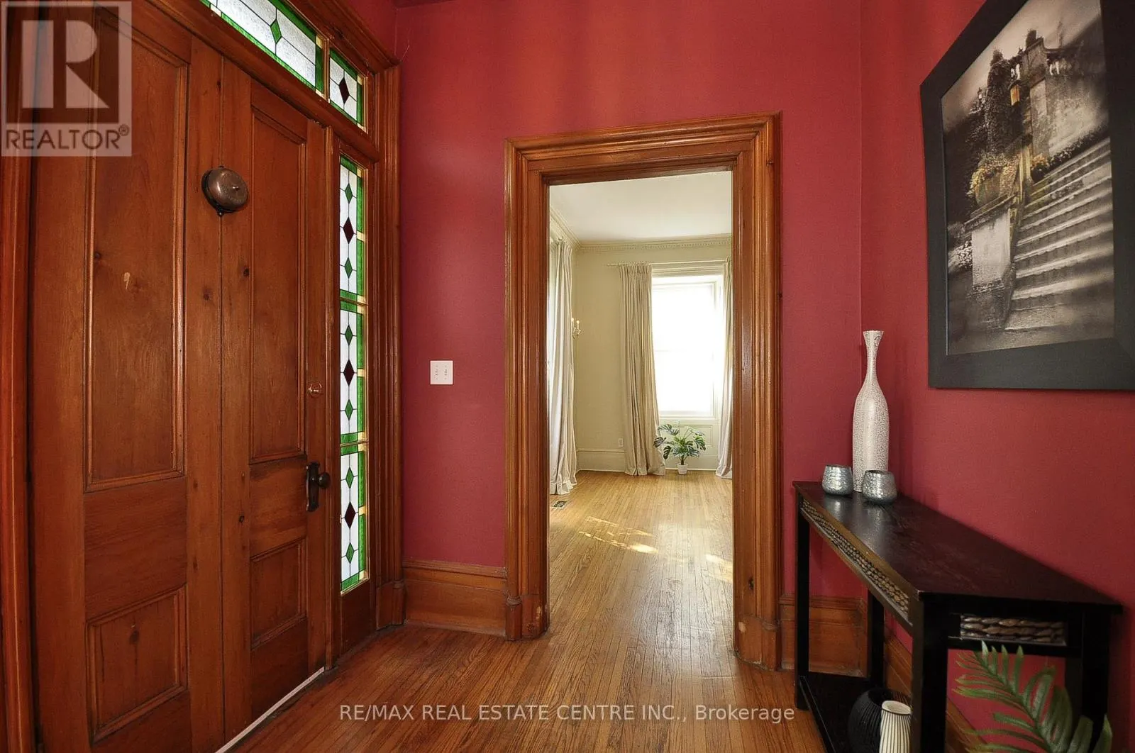 110 GRAND AVENUE S