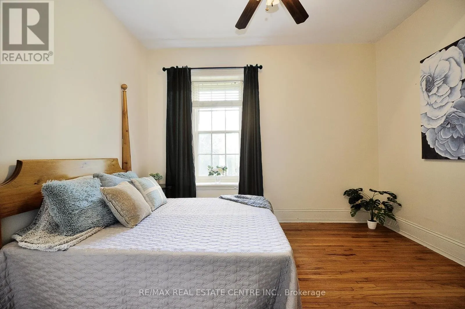 110 GRAND AVENUE S