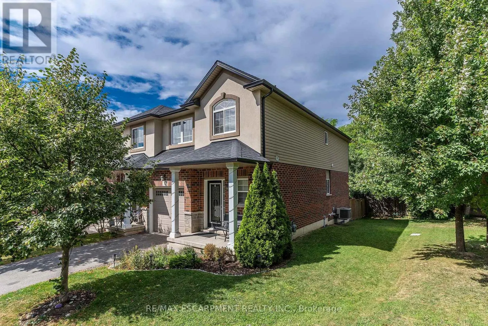 14 - 345 GLANCASTER ROAD