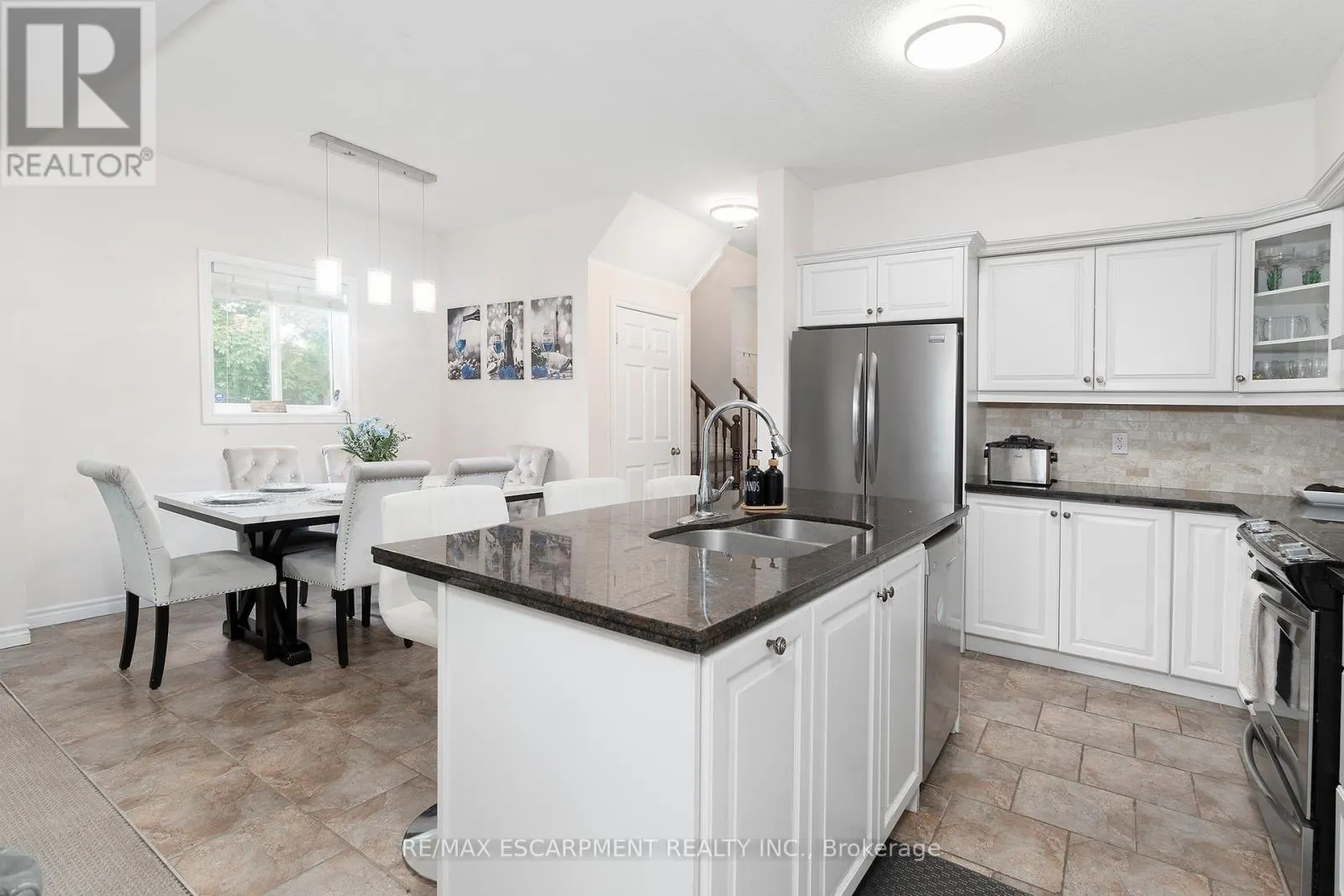 14 - 345 GLANCASTER ROAD