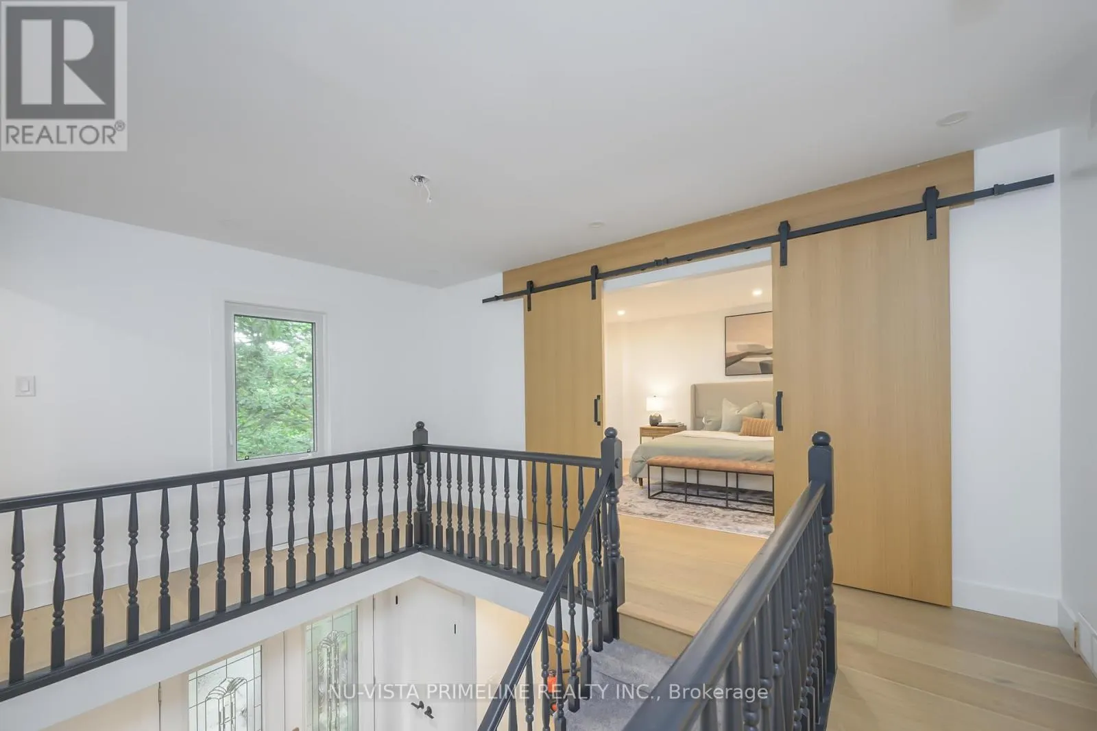 50 MERIDENE CRESCENT E