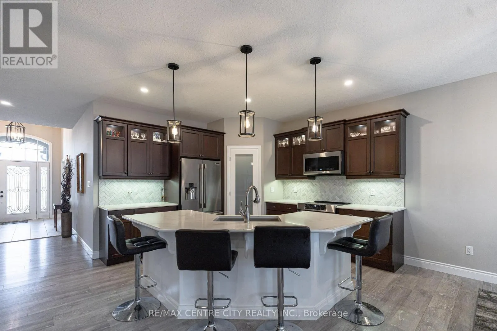 18 MURIFIELD DRIVE