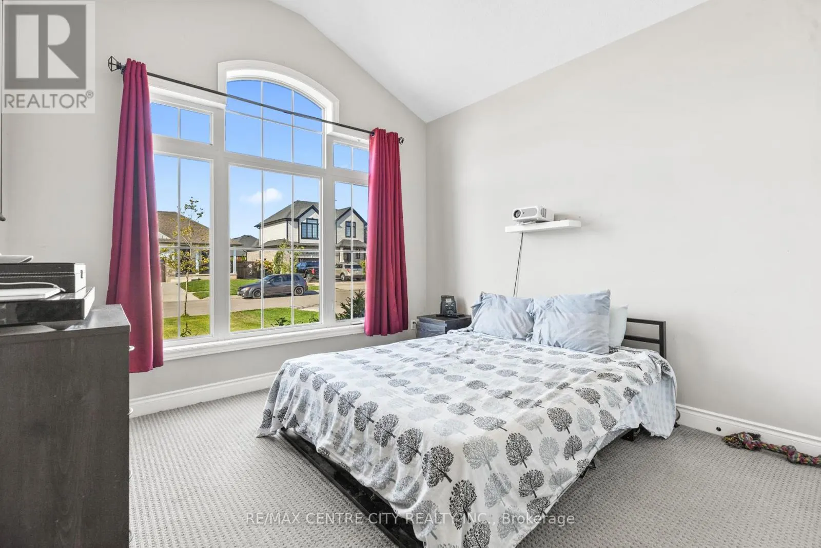 18 MURIFIELD DRIVE