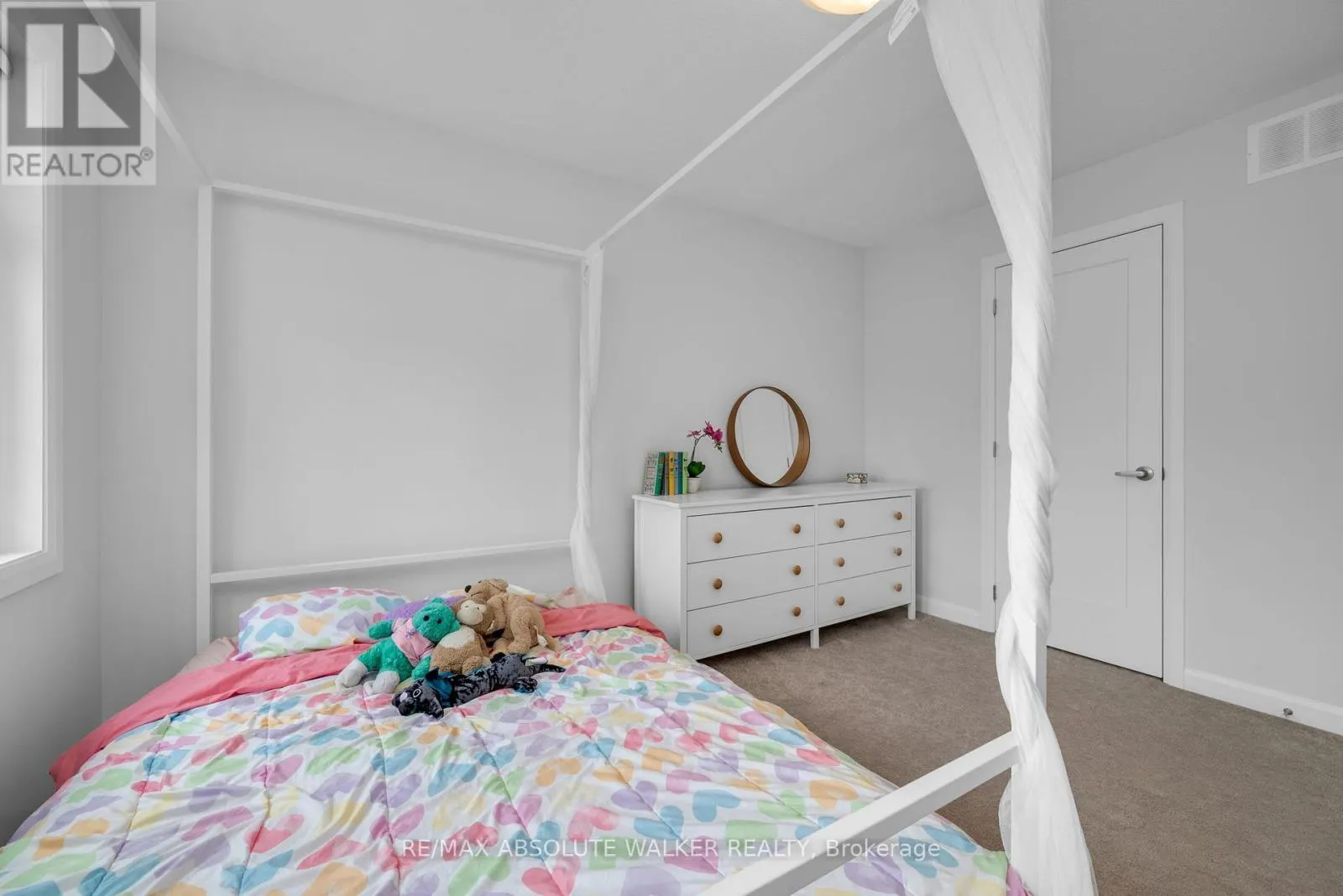 21 FOSSA TERRACE N