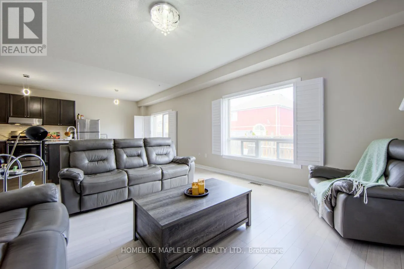 535 WANSBROUGH WAY