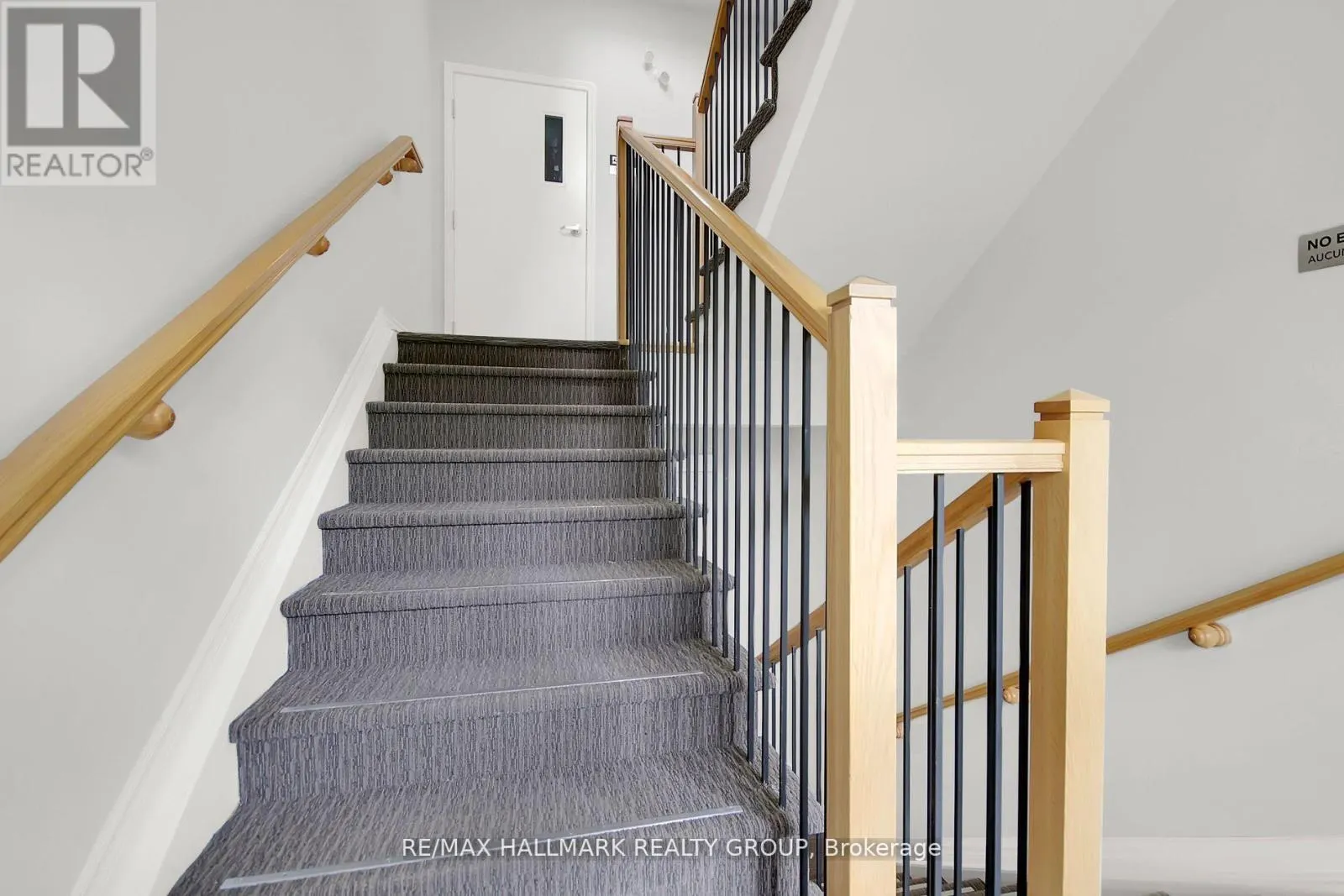 10 - 340 TRIBECA PRIVATE
