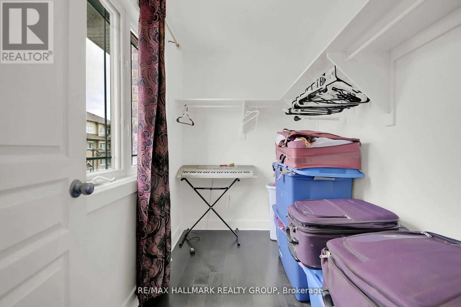 10 - 340 TRIBECA PRIVATE