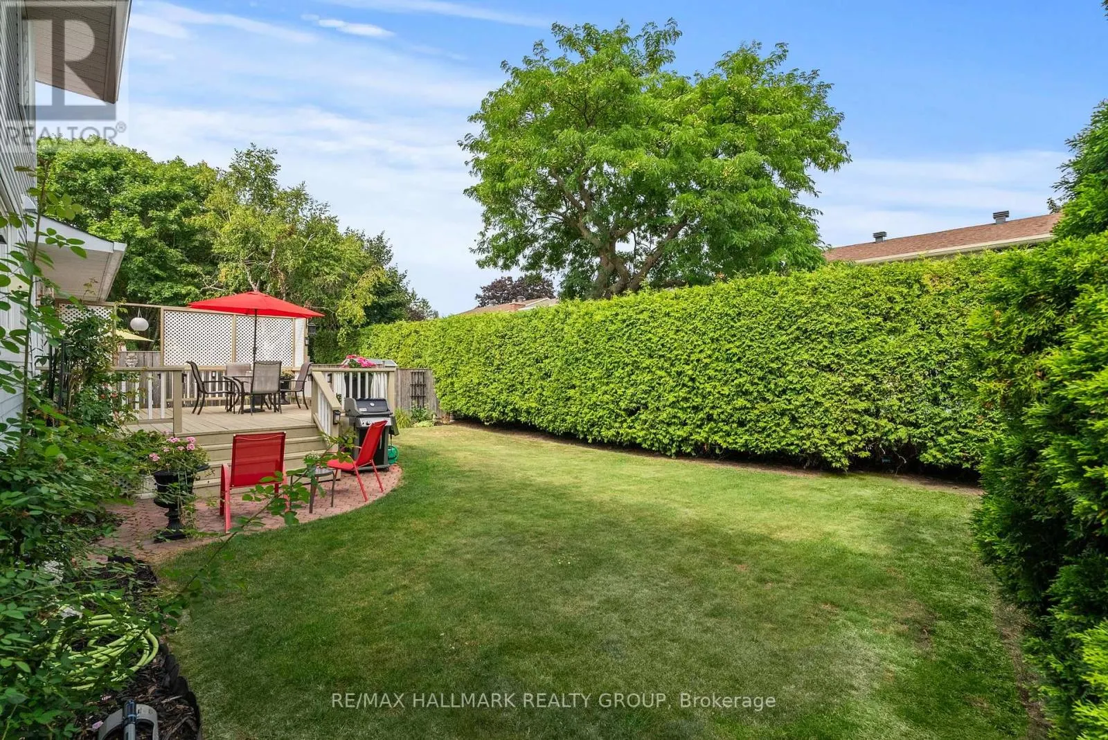 52 KNOLLSBROOK DRIVE