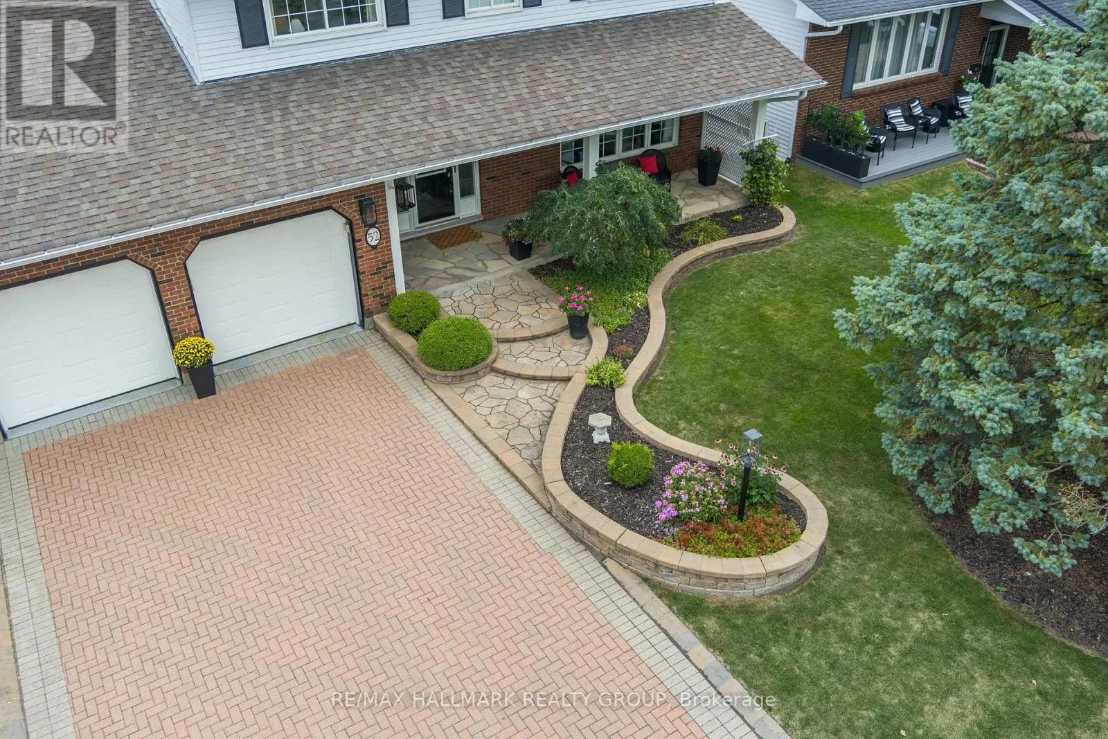 52 KNOLLSBROOK DRIVE