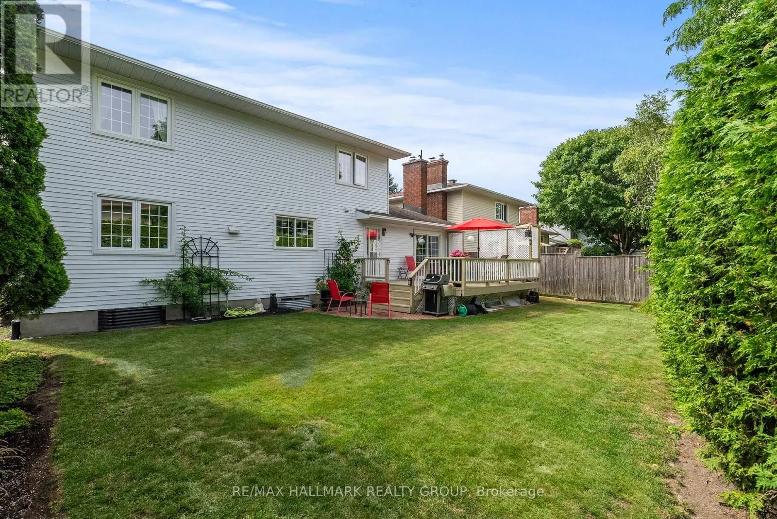 52 KNOLLSBROOK DRIVE