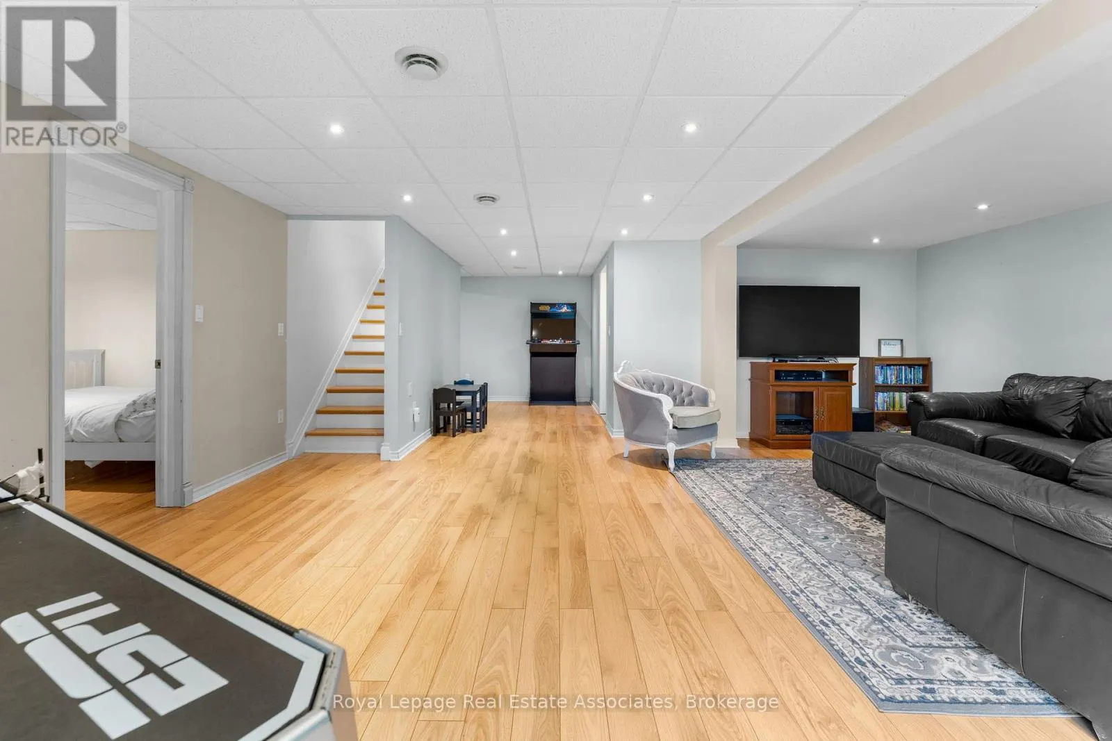 58 NIAGARA ROAD