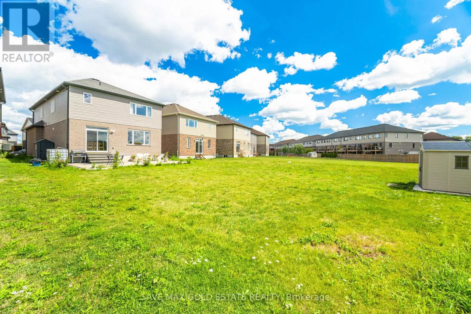 292 FREURE DRIVE