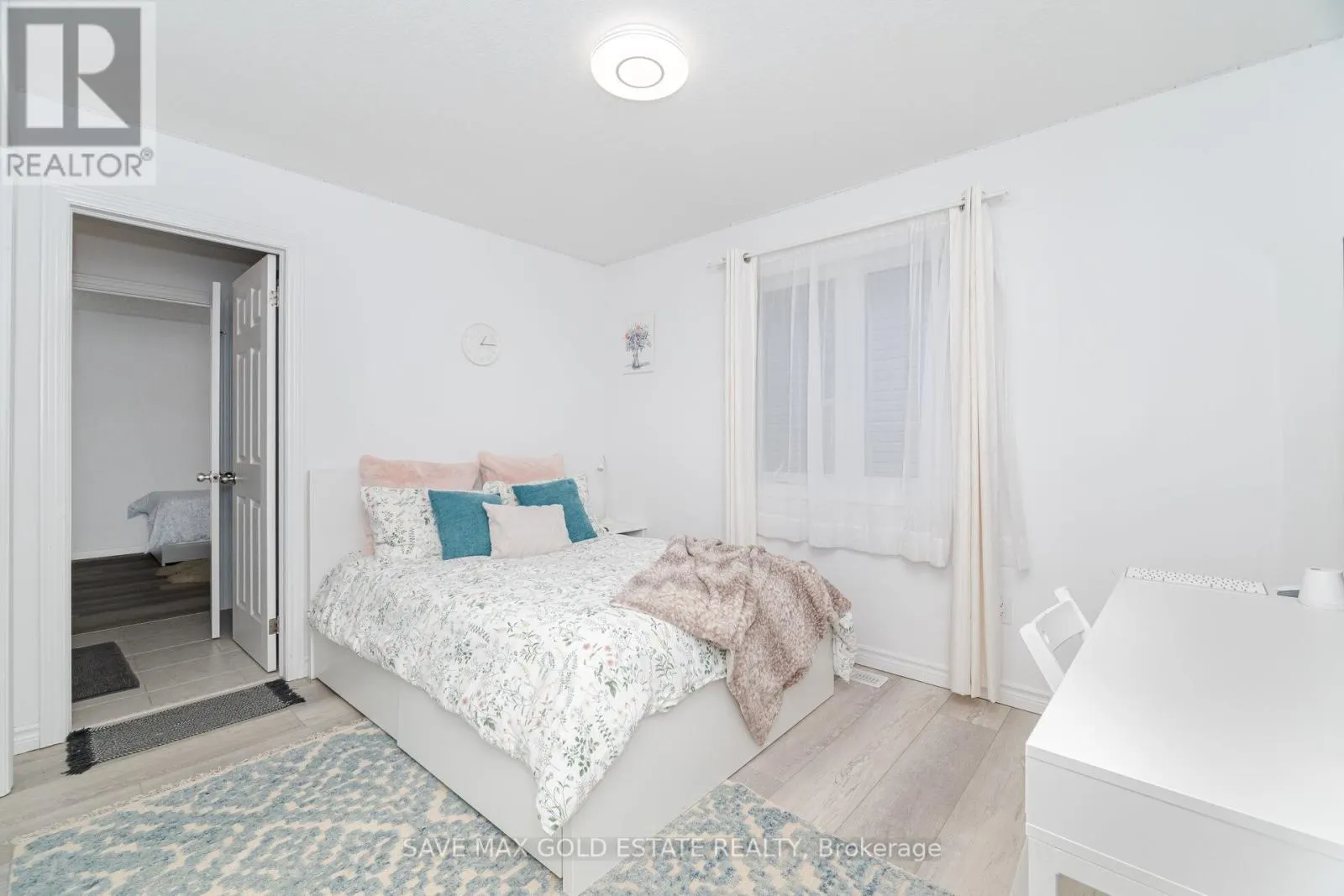 292 FREURE DRIVE