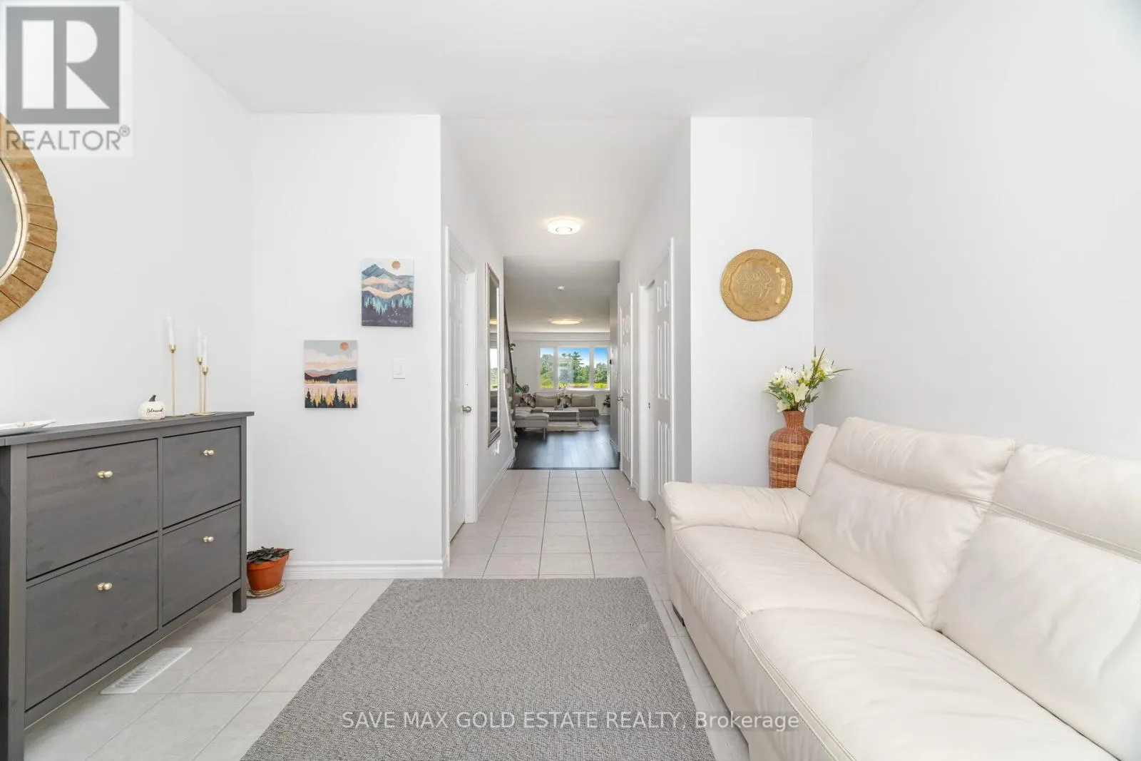 292 FREURE DRIVE