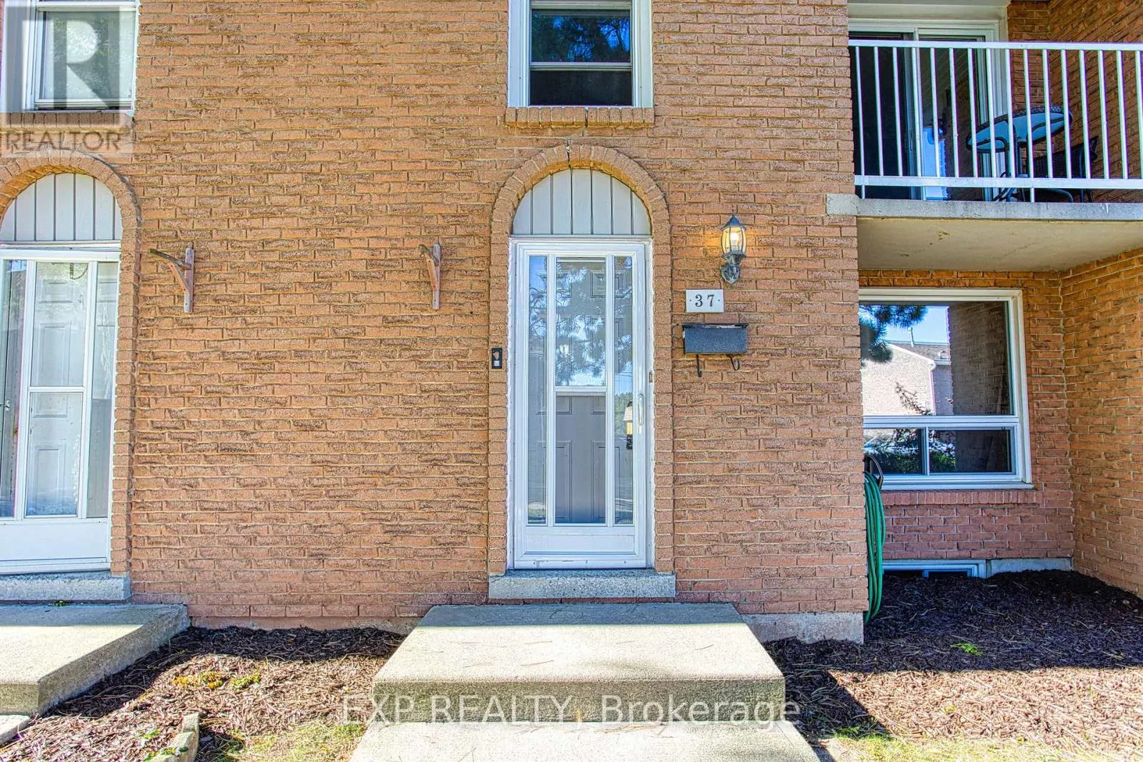 37 - 151 GATESHEAD CRESCENT
