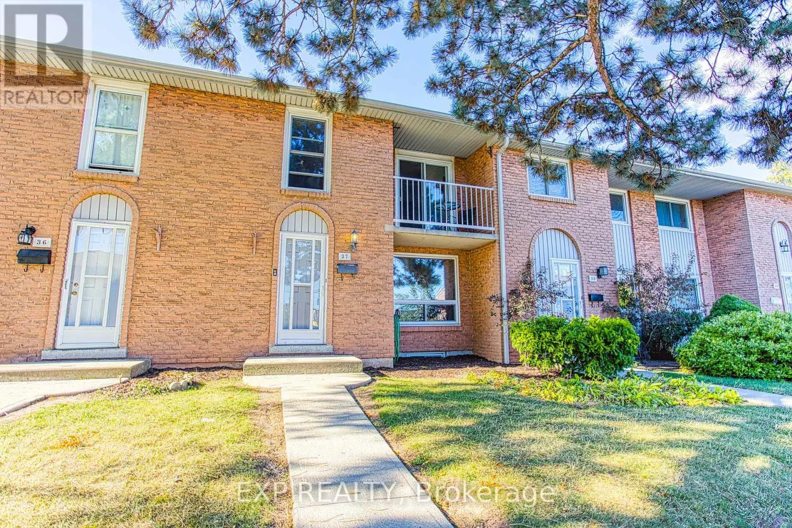 37 - 151 GATESHEAD CRESCENT