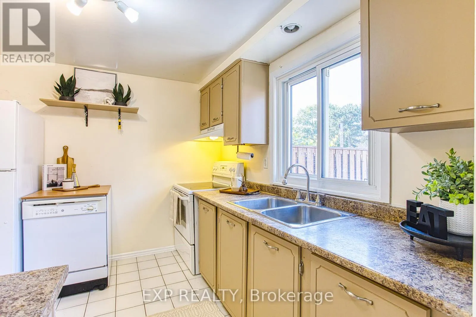 37 - 151 GATESHEAD CRESCENT
