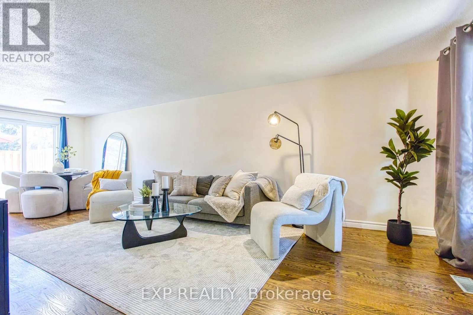 37 - 151 GATESHEAD CRESCENT