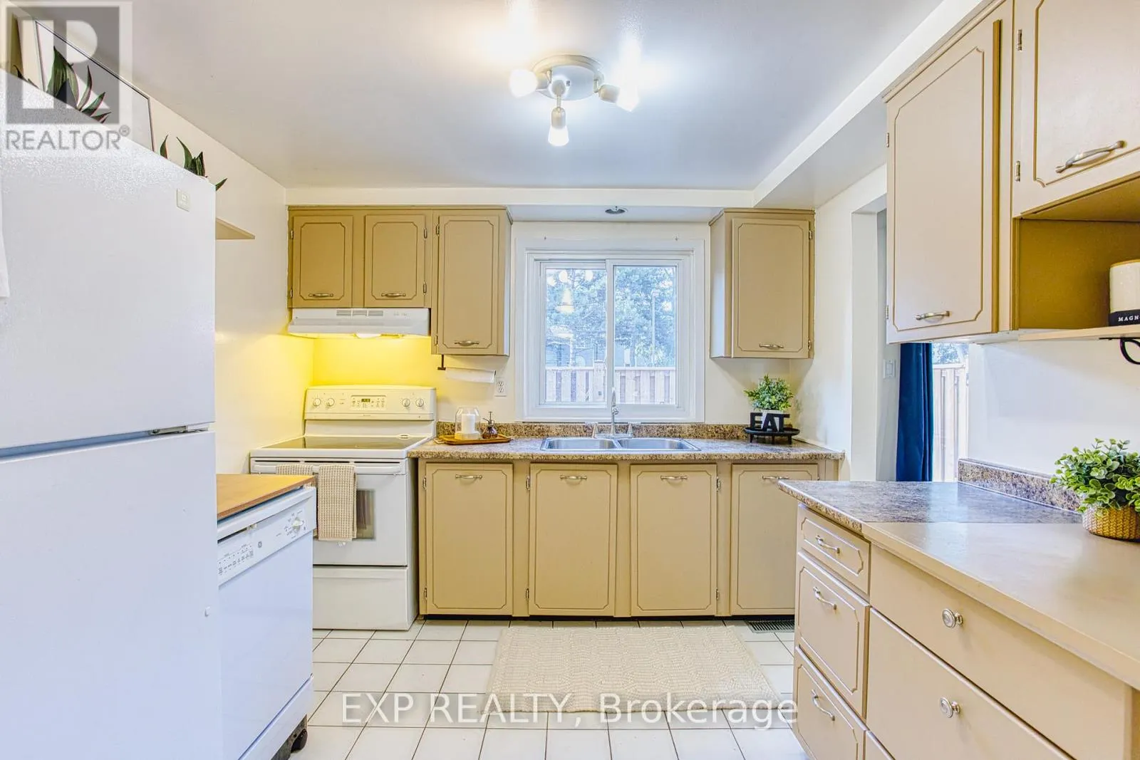 37 - 151 GATESHEAD CRESCENT
