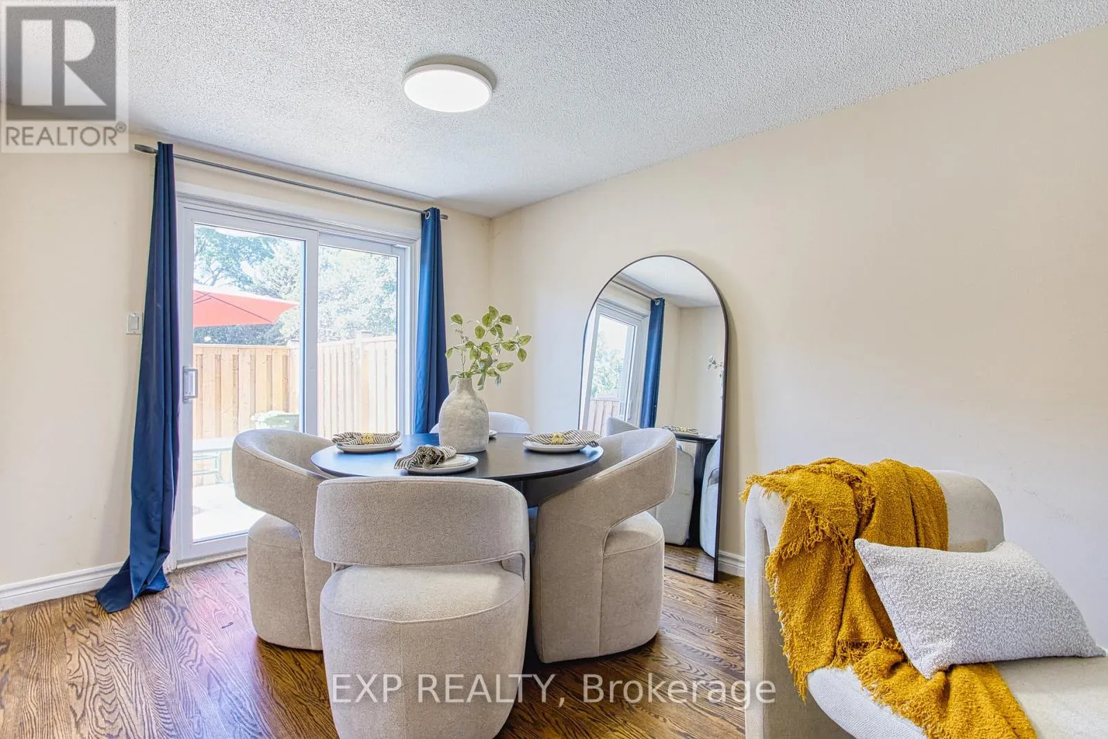 37 - 151 GATESHEAD CRESCENT