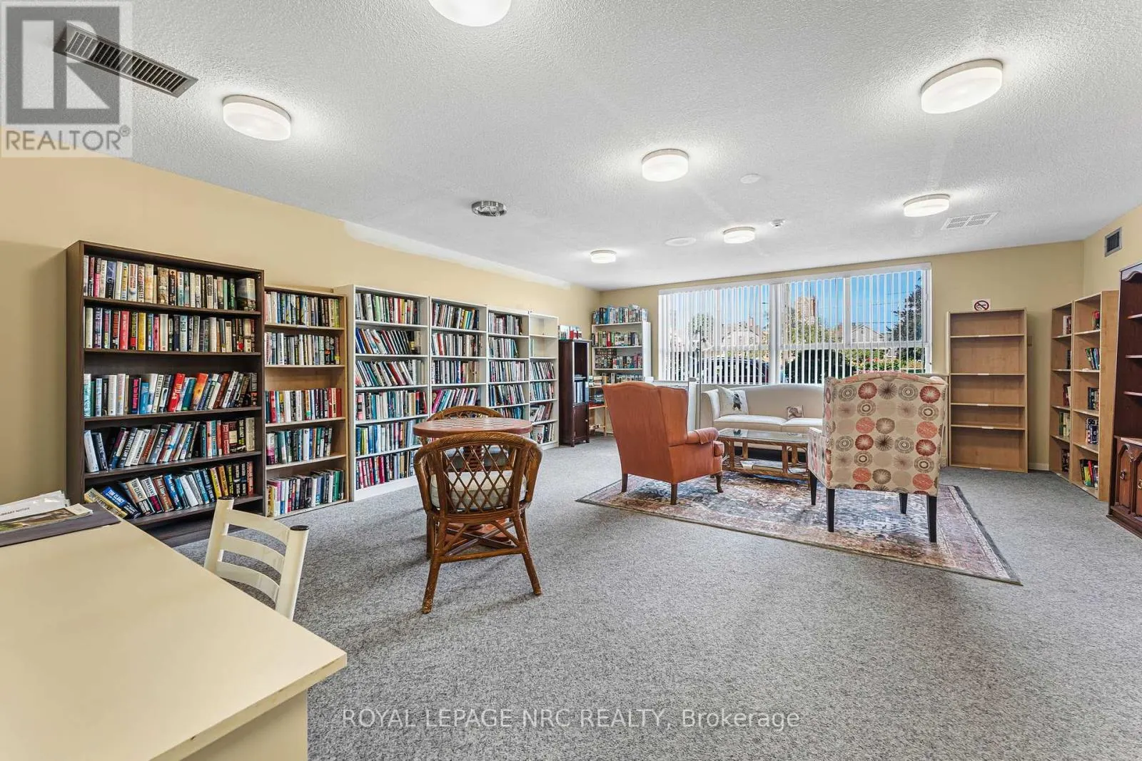 PH1 - 7 GALE CRESCENT